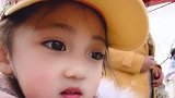 小女孩大大的眼睛，也太好看了吧