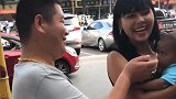 中国小哥在缅甸娶妻生子，儿子肤色比自己黑很多，好像发觉了什么