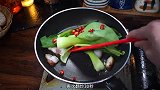 油菜怎么炒好吃又简单，简单又好吃的腊肉炒油菜，超级开胃