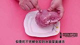 不管多硬的冻肉，只需在里面倒点它，3分钟快速解冻还去腥，厉害