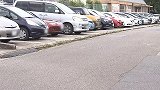 2岁女童被关车中7小时身亡 粗心父亲：忘了送她去幼儿园