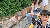 刚买的新手机，防火防盗防弟弟