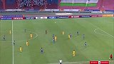 第40分钟乌兹别克斯坦U23球员科比洛夫解围