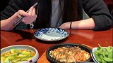 吃日料，生拌牛肉，牛油果，鳗鱼，盘就对了上的吃货不简单 美食