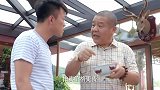 大爷笑说一个碗值八十五万 小伙子吓得腿软
