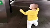小区的保安都怕你了！无限要测体温，保安的表情太逗了