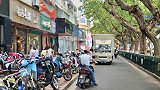 两男一女扬州酒店内身亡 房间里烧着木炭