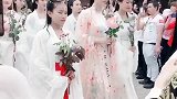 花朝节汉服姑娘走秀，满眼望去都是汉服妹子，就问你美不美
