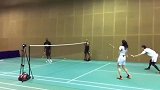 综合-17年-羽毛球跨界大咖对决 韦德这水平你给他打几分？-专题