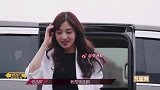 以为满满少女感的张含韵够养眼，谁知郁可唯一出，这腿绝了