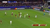 罗马左路连续施压 小克鲁伊维特小角度劲射打飞
