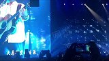 许巍演唱会献唱经典《蓝莲花》开口满满回忆