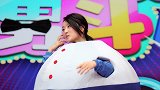 杨钰莹综艺录制花絮，玩竞技游戏也是画风柔美，果然软妹子一枚