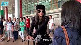 张馨予种花给妈妈过节，茶壶反光曝光女儿身影，拿粉色勺子吃蛋糕