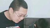 这孩子脑洞太大了，竟把爸爸形容的这么“伟大”，真是厉害了！