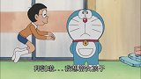 哆啦A梦：大雄想变成女孩子，小叮当拿出了发箍，大雄立马变女孩