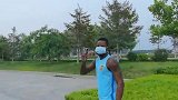 苏宁赛前最后一练！特谢拉打招呼热情似火 瓦卡索略显羞涩