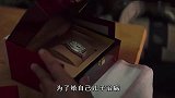 受益人柳岩洗澡被偷看，她害羞回头这幕，大鹏眼睛都看直了！
