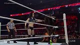 WWE-15年-RAW1156期上：内维尔惜败罗林斯 女郎组或迎改革-全场