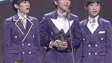 TFboys首次跨年不合体，所以今年大家是决定看晚会还是去看千玺的电影娱乐播报台