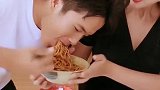 下次不能再犯同样的错误了，早知道就不让他尝了