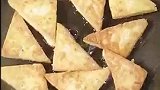 韭菜豆腐的美味做法，当装盘的那一刻，真是有食欲啊