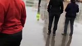 猪：好不容易逃出来了，感觉又要被抓回去了！