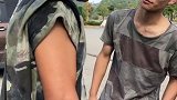 环卫工人的心酸，没想到小伙会这样做！正能量 传递正能量