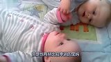 宝妈第一次抱双胞胎新生儿，初为人母，好幸福的一幕