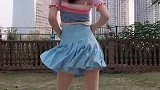 背影迷人身材好，跳起舞蹈不得了