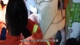 10岁熊孩子洗衣机“捉迷藏”，消防员紧急救援：快拿“香油”！