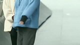 看把外卖小哥哥急得
