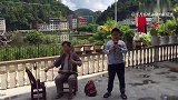 与小伙伴的葫芦丝独奏《竹楼情歌》激性伴奏増添一份动听的旋律