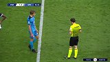 第85分钟斯佩齐亚球员费雷尔黄牌