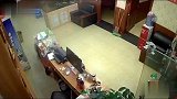 遇到事情不要慌，先抽根烟