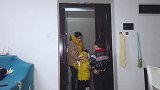 降温了，把五花肉和豆腐炖一炖端上桌，热乎乎的鲜而不腻太美了