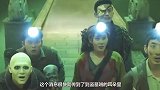 小山连冒三天黑烟，考古专家得知后忙去查看，从中挖出汉朝王爷陵