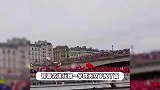 马龙成巴黎5A打卡景点，被雨淋成炸毛海胆头，运动员们追着合影