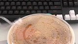 商家用保鲜膜包装盒，顾客直呼良心