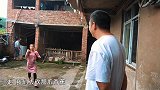 桃子姐学到新花样，做盘黑暗料理土豆泥，包立春只想吃肉，真奇葩