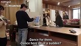 Lisa：搞笑我是认真的，都给我笑，哈哈哈