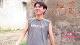 丈母娘过寿，俩女婿送礼物耍小聪明，没想竹篮打水一场空