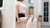 最近这位小姐姐火了，终于知道为什么她家墙这么白了，我都服了！