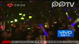 江苏卫视晚会回顾-2012跨年：艾薇儿《Complica》