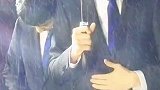 徐杰轩不是说好了遮我吗，为何留我一人在雨中凋零