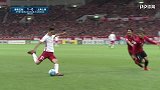 亚冠-韦世豪连续突破送传中 上港抢点队员禁区倒地裁判毫无表示-花絮