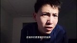 明知道大家都是在虚伪，却不得不跟他们一样！