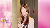 美女搞笑视频：你好，我是你前女友，给你送的礼物，你收下吧