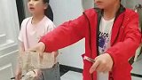 小孩读书不认真，爸爸的教育方式值得学习