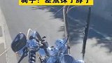 山西太原：摩托车骑手路遇“夺命风筝线”，骑手：差点抹了脖子！
